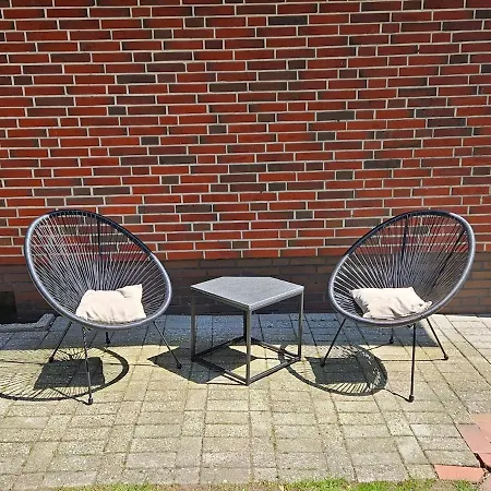 Apartment Mit Großem Garten Friedeburg (Lower Saxony)